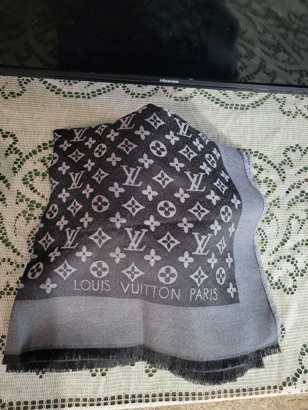Louis Vuitton Monogram Shawl Scarf in Black and Gray